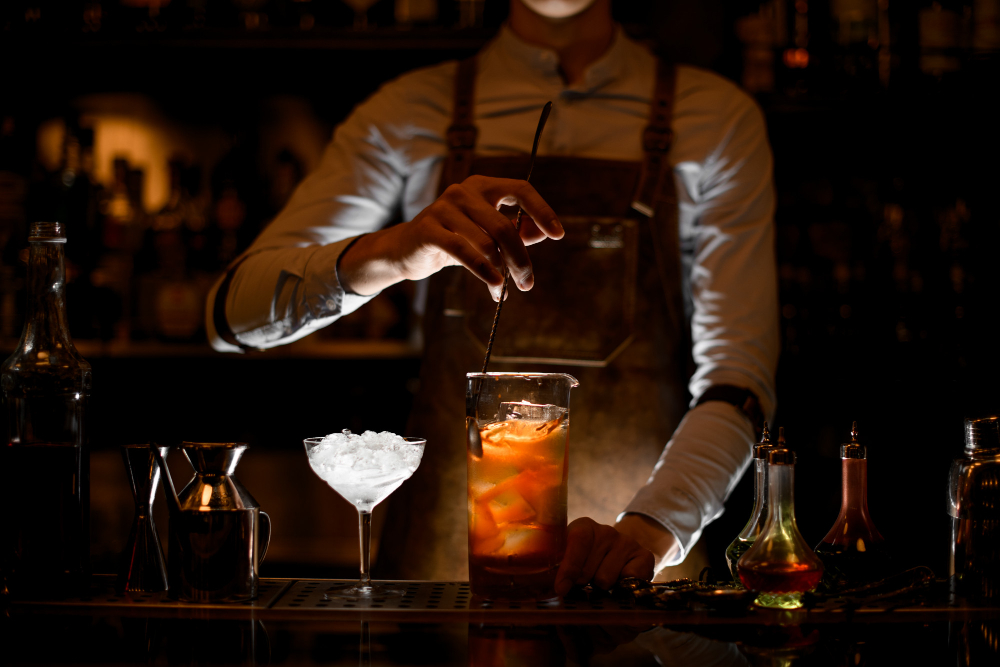 Vivi la Notte: Cocktail Bar Sfiziosi a Piano di Sorrento
