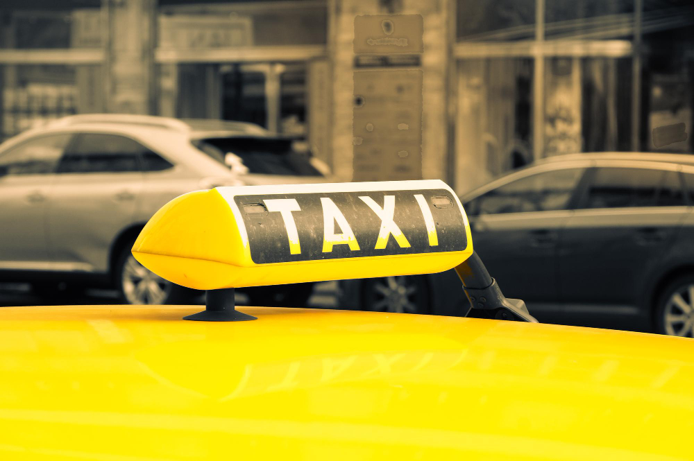 Il viaggio senza stress: Taxi Favignana per un trasferimento perfetto dall’aeroporto di Trapani